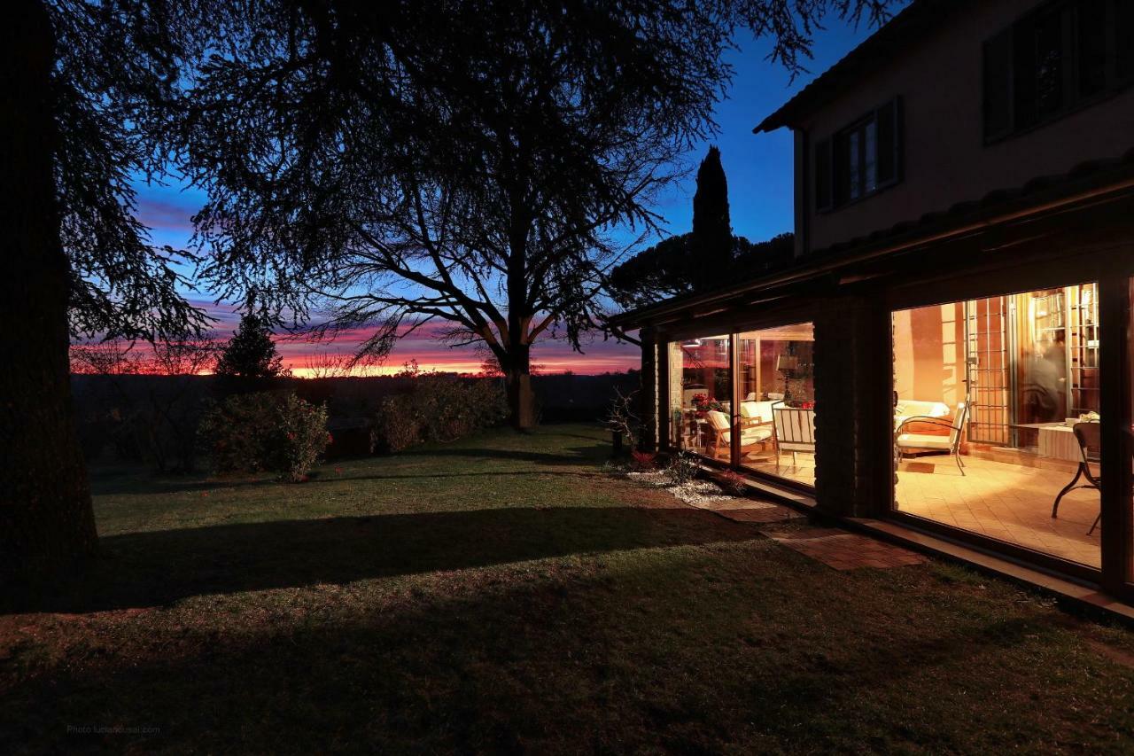 Agriturismo Ai Due Cedri Capranica Exterior foto